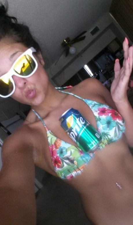 keelingz OnlyFans Sextape