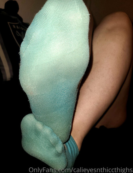 calieyesnthiccthighs Leaked OnlyFans Sex
