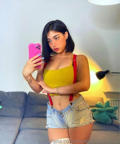 mintykitsunefree OnlyFans Nacktbilder