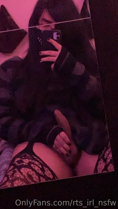 rts irl nsfw OnlyFans-Model