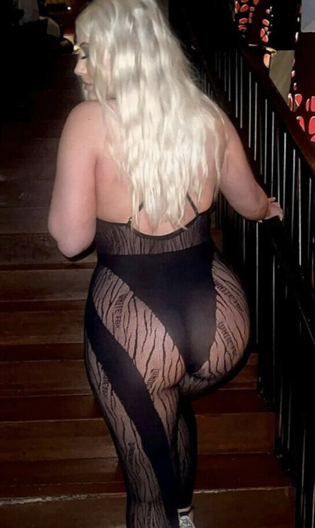 hallie da blonde Nacktbilder von OnlyFans geleakt