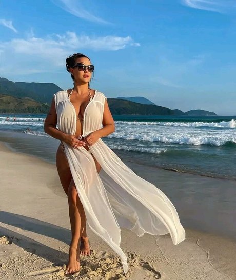 Carol Dias Bilder OnlyFans