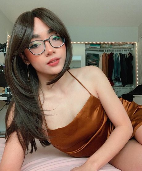 blonde natürliche onlyfans heiß Foto