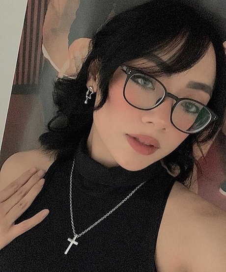 honeebelle Kostenloses OnlyFans