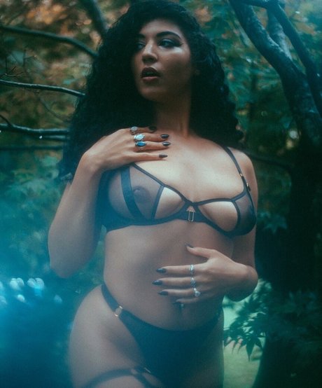 WhiteCosmicMirror Nacktbilder geleakt