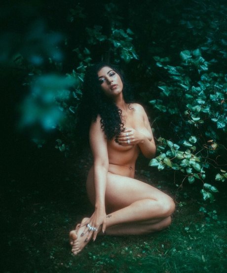 WhiteCosmicMirror OnlyFans Bilder geleakt