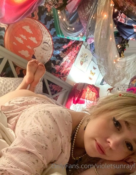 violetsunrayf OnlyFans-Post