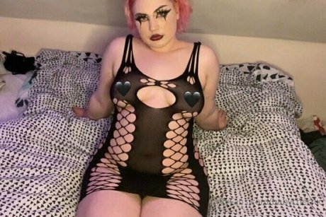 babycherrix OnlyFans Bilder