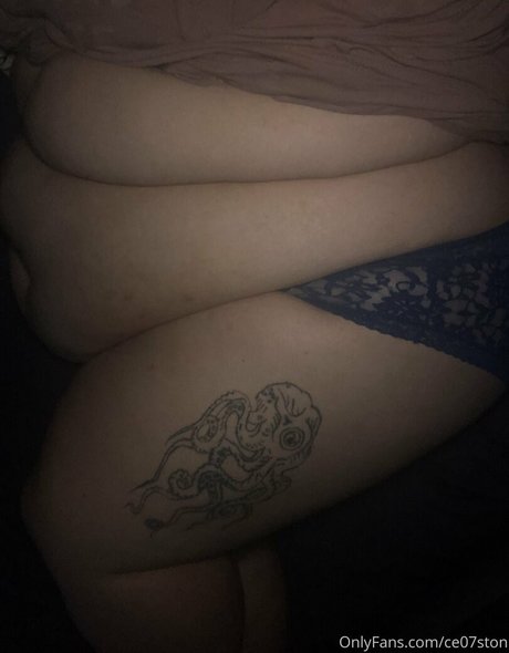 ce07ston OnlyFans Leak