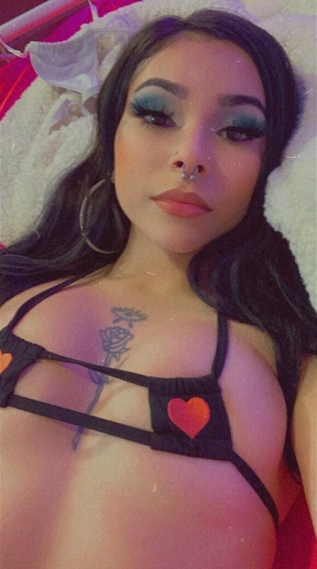 carmellitaaa OnlyFans NSFW