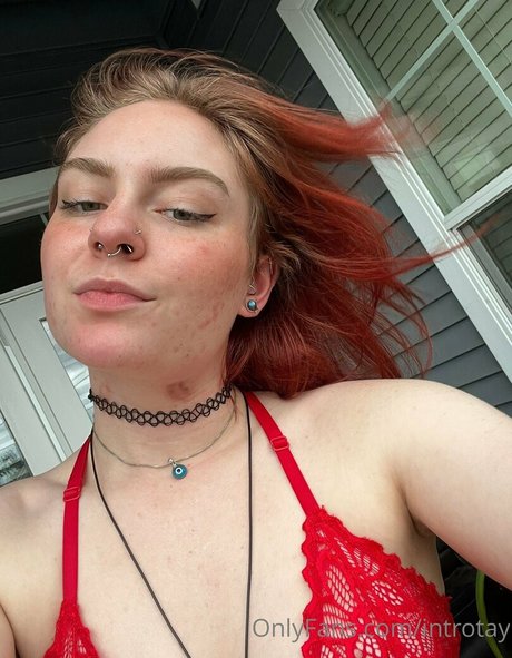 introtay Nacktpornos auf OnlyFans