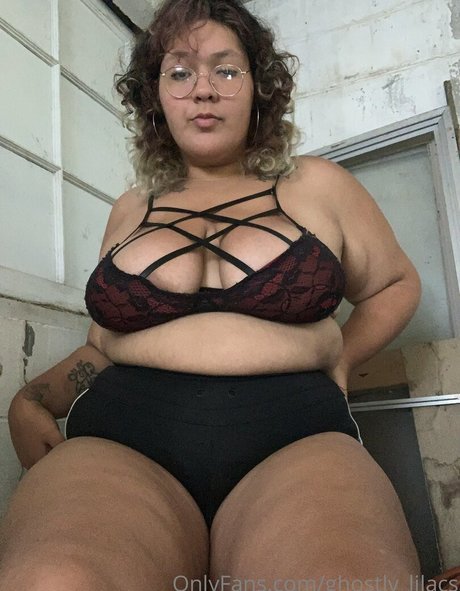 ghostly lilacs OnlyFans Beiträge