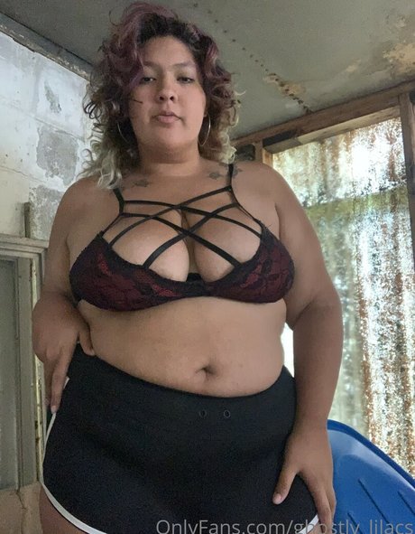 ghostly lilacs OnlyFans kostenlos