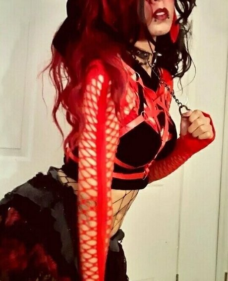 devilish endevours OnlyFans-Bilder