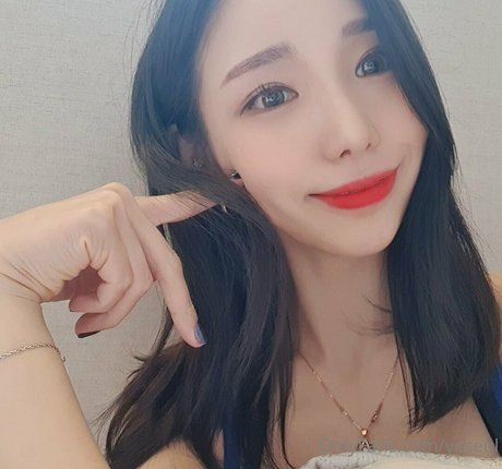 yeseul Nacktbilder von OnlyFans
