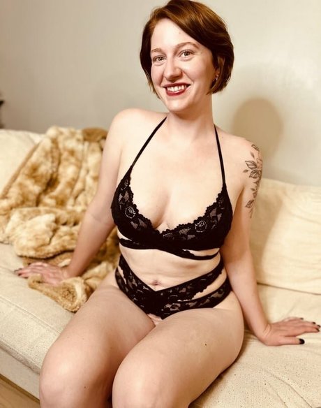 Actual Agency Nacktbilder von OnlyFans