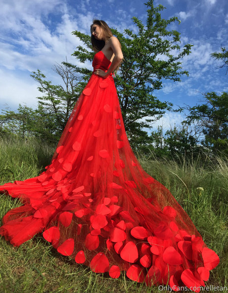 Elle Tan Nacktbilder geleakt