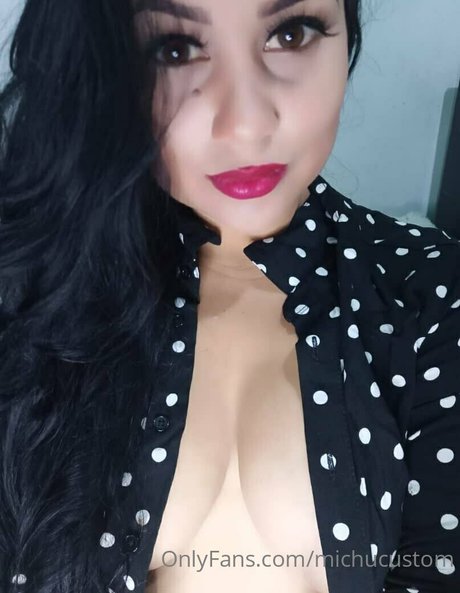 michucustom Füße OnlyFans