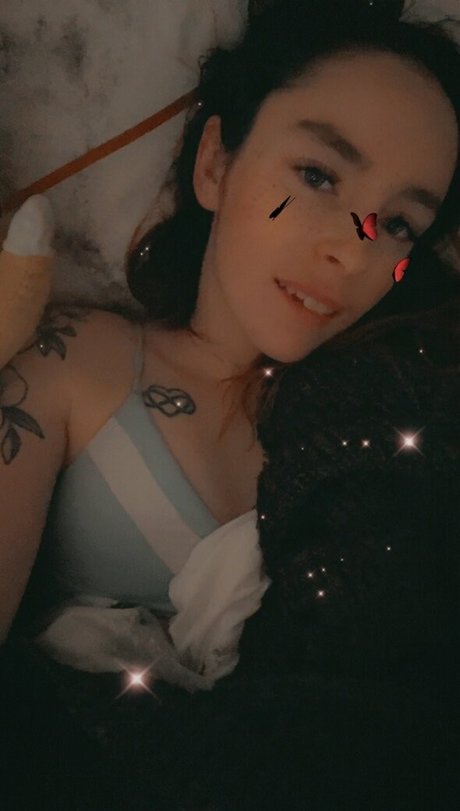 miniloupxxx Oben ohne OnlyFans