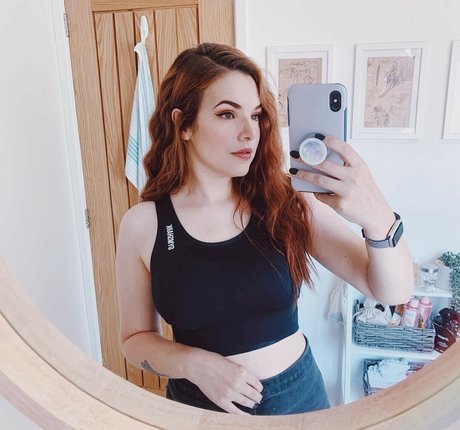 Cherry Wallis OnlyFans Leak Pornografie