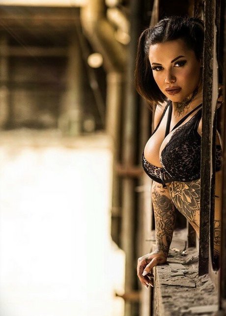 Mimi Van Puppigkeit OnlyFans Inhaltstyp