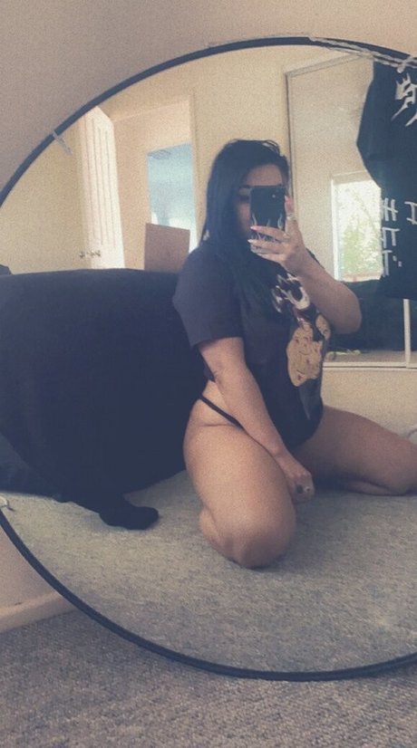 Charli Evans Nackt auf OnlyFans