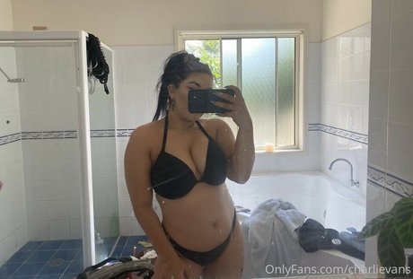 Charli Evans OnlyFans Leaked