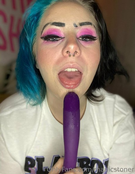 Manic Stoner OnlyFans Nacktbilder
