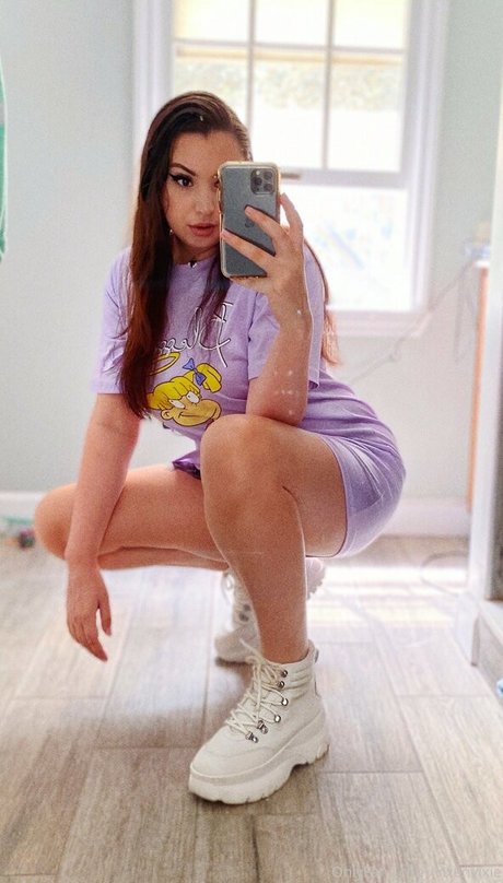 vixenvixie OnlyFans Gratis-Inhalte