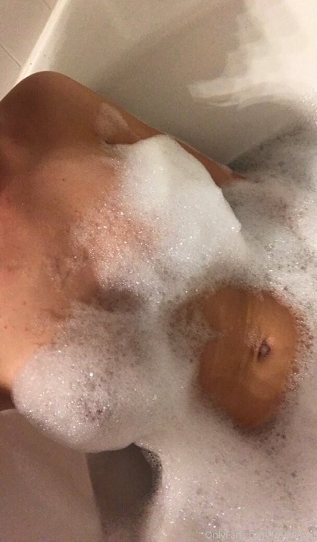 freedianaj Nackt Leaks OnlyFans