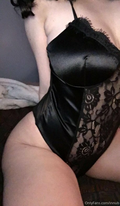 innub Leaks von Nacktbildern auf OnlyFans