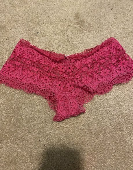 faithyangel OnlyFans schlank