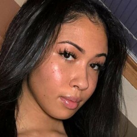 Danielle Ramona OnlyFans X