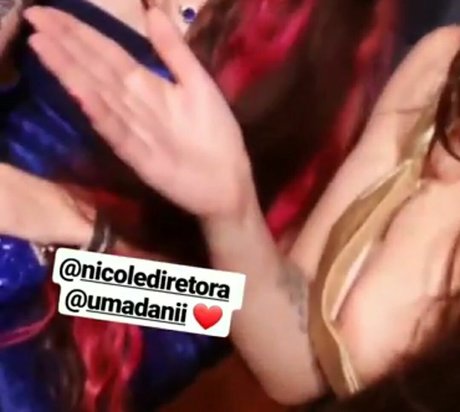 Carolzinha Nacktbilder von OnlyFans