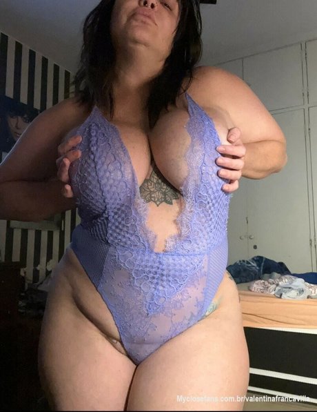 Valentina Francavilla Neue geleakte OnlyFans-Inhalte