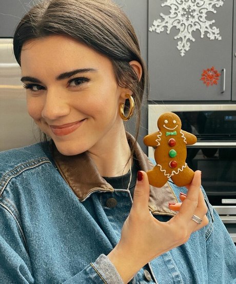 Brett Cooper OnlyFans Leaks