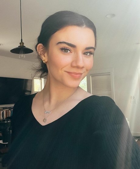 Brett Cooper OnlyFans-Leaks