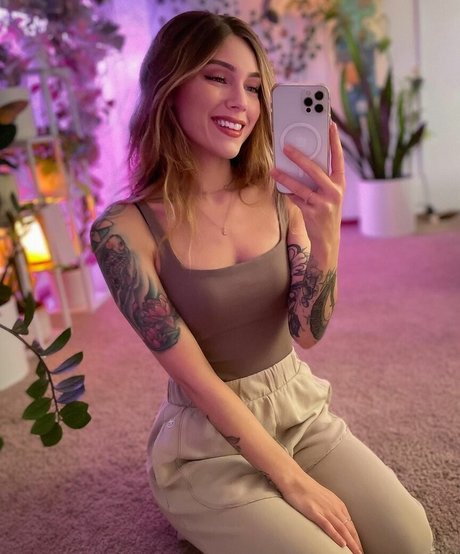 marzz OnlyFans Pornografie