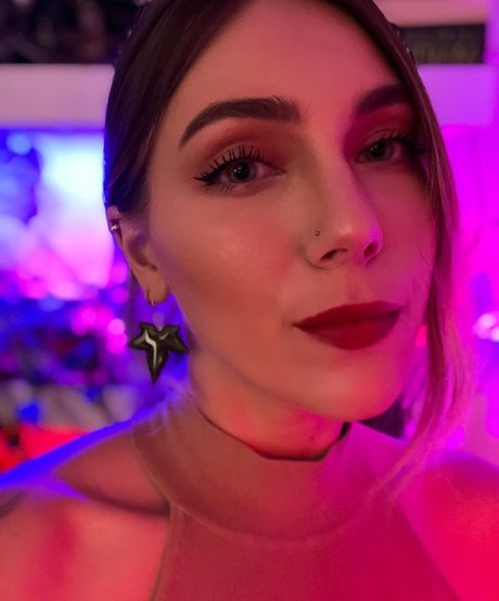 marzz OnlyFans-Bilder