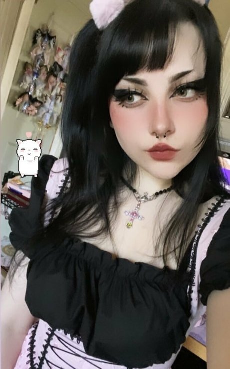 elliechii OnlyFans X