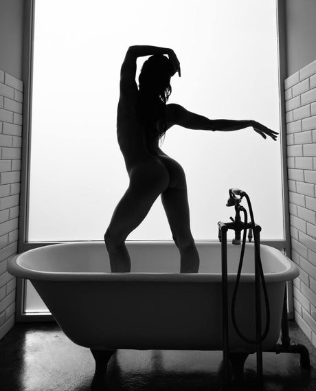 Laetitia Bouffard Roupe OnlyFans-Fotos