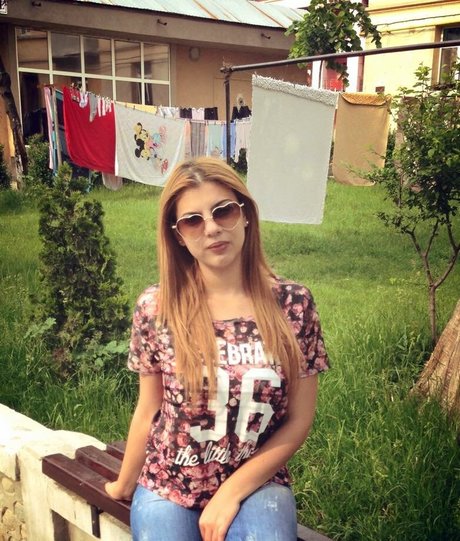 Roberta Ptru OnlyFans Sextape geleakt