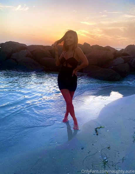 naughty autie OnlyFans Leak