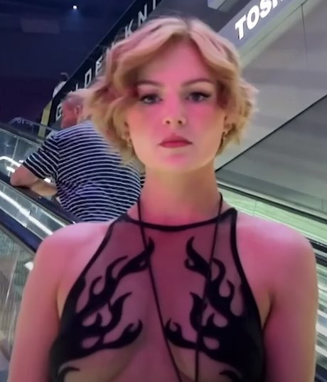 KallMeKris OnlyFans Gratis-Inhalte