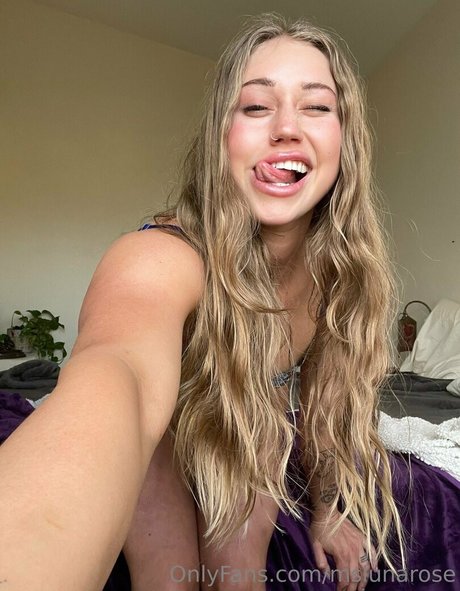 Mslunarose OnlyFans Pornografie