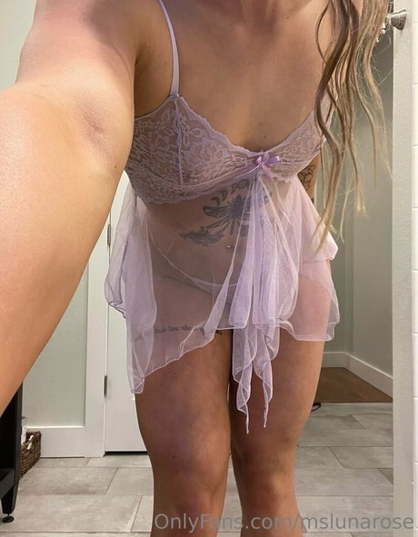 Mslunarose OnlyFans geleakter Pornografie