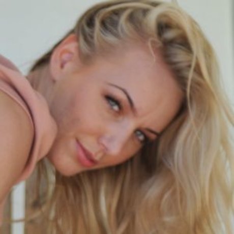 Hayley Marie Coppin Leaked OnlyFans Fotos