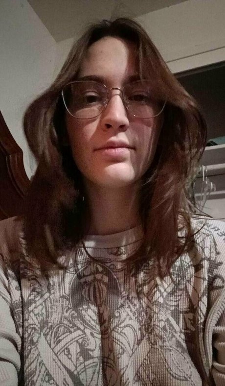 lillylovespenisland OnlyFans Nacktbilder