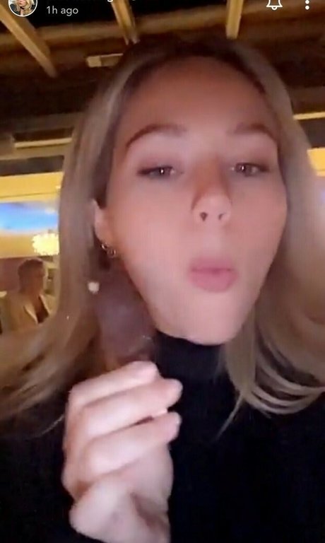 Brec Bassinger Nacktbilder von OnlyFans