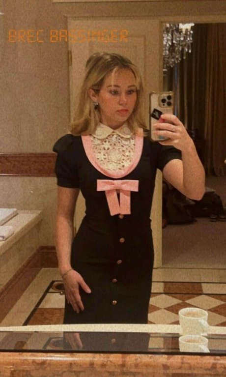 Brec Bassinger Heiße OnlyFans Inhalte